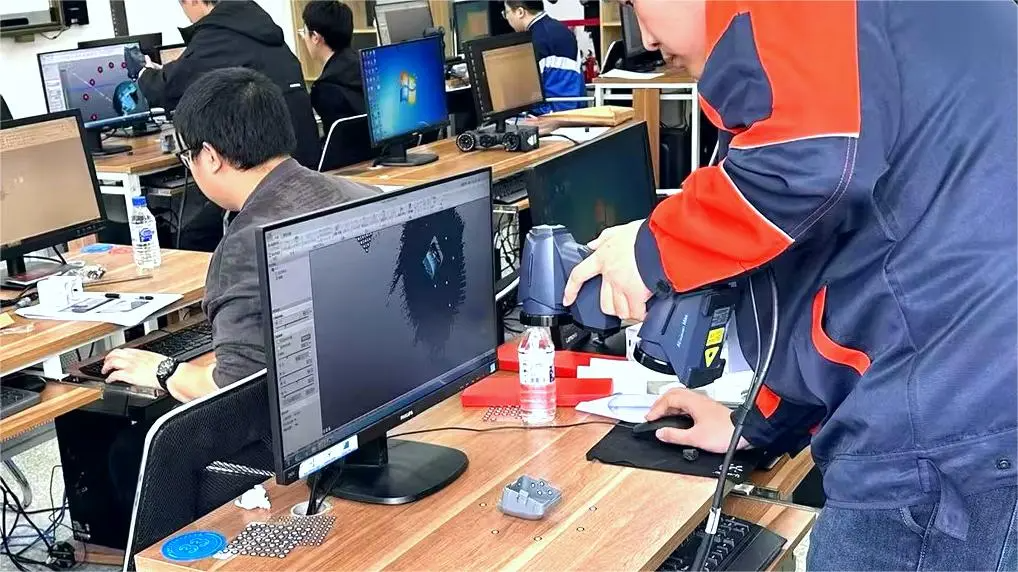 2024年吉林省职业院校技能大赛指定专业3D扫描设备——中三维扫描仪 2024年吉林省职业院校技能大赛指定专业3D扫描设备——中三维扫描仪